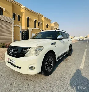 نيسان باترول بلاتينوم 2010